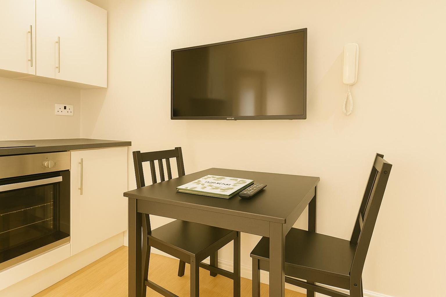 One Bedroom Apartment In City Centre Cardiff Kültér fotó